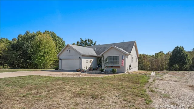 Front exterior — 112 Patton Ridge Road Roach Missouri real estate
