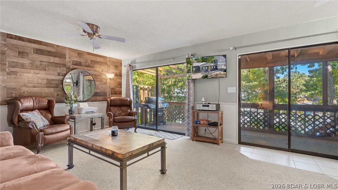 Garage — 138 Chicago Avenue Sunrise Beach Missouri real estate