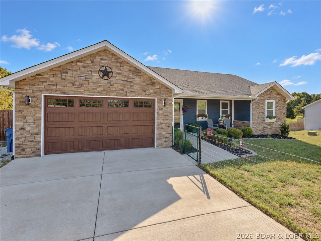 1838 State Rd V Linn Creek Missouri 5 bedroom 4 bathroom home for sale listed at $495,500