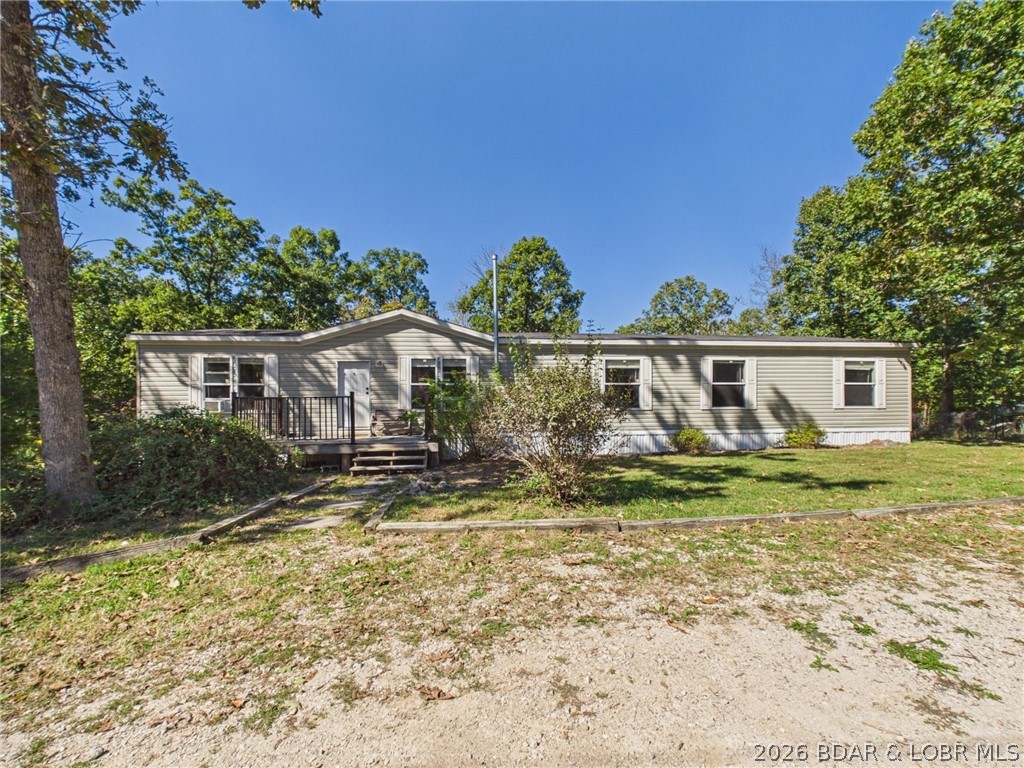 27204 Cathy Drive Gravois Mills Missouri 4 bedroom 2 bathroom home for sale listed at $235,900