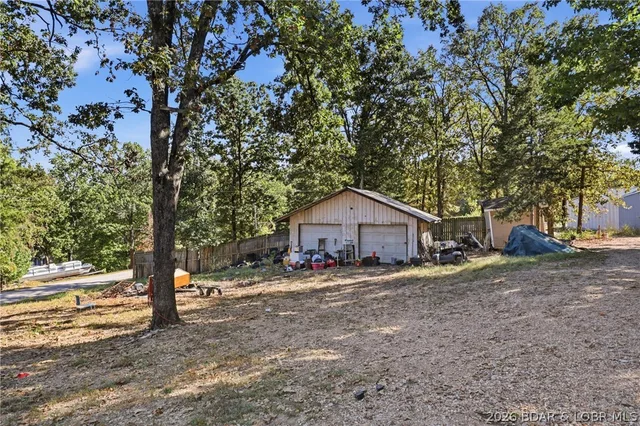 Front exterior — 621 Sportsmans Lodge Circle Sunrise Beach Missouri real estate