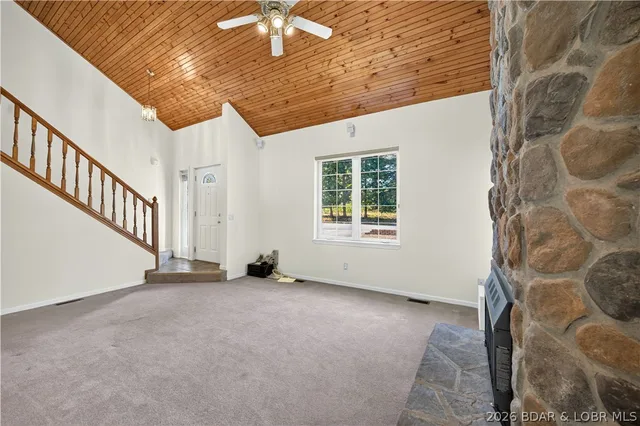 Primary bedroom — 1556 Leisure Court Osage Beach Missouri real estate