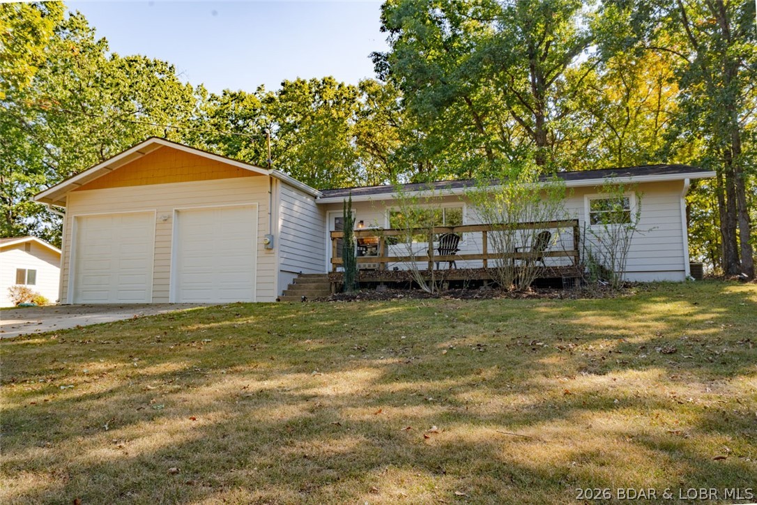 1884 Forestview Lane Osage Beach Missouri 3 bedroom 2 bathroom home for sale listed at $350,000