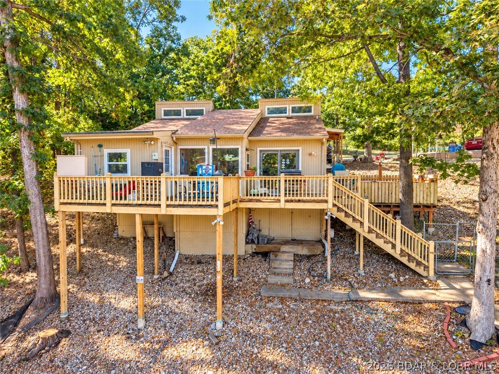 238 Woodridge Estates Drive, Sunrise Beach MO