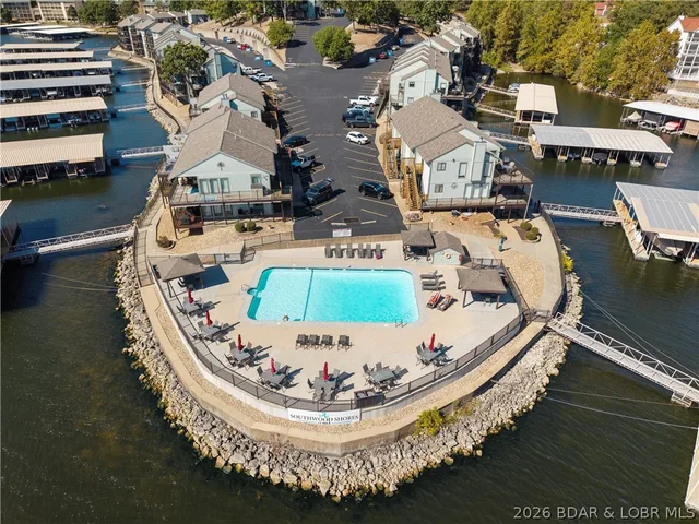 91 Southwood Shores Place, Lake Ozark MO
