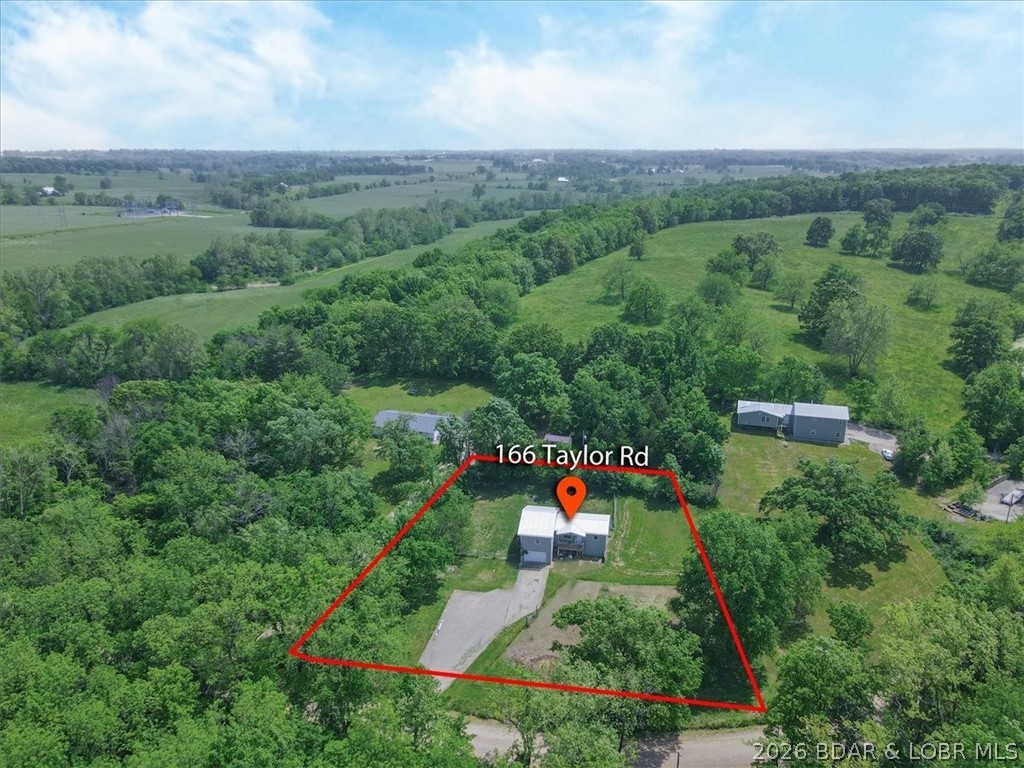 166 Taylor Road, Eldon MO