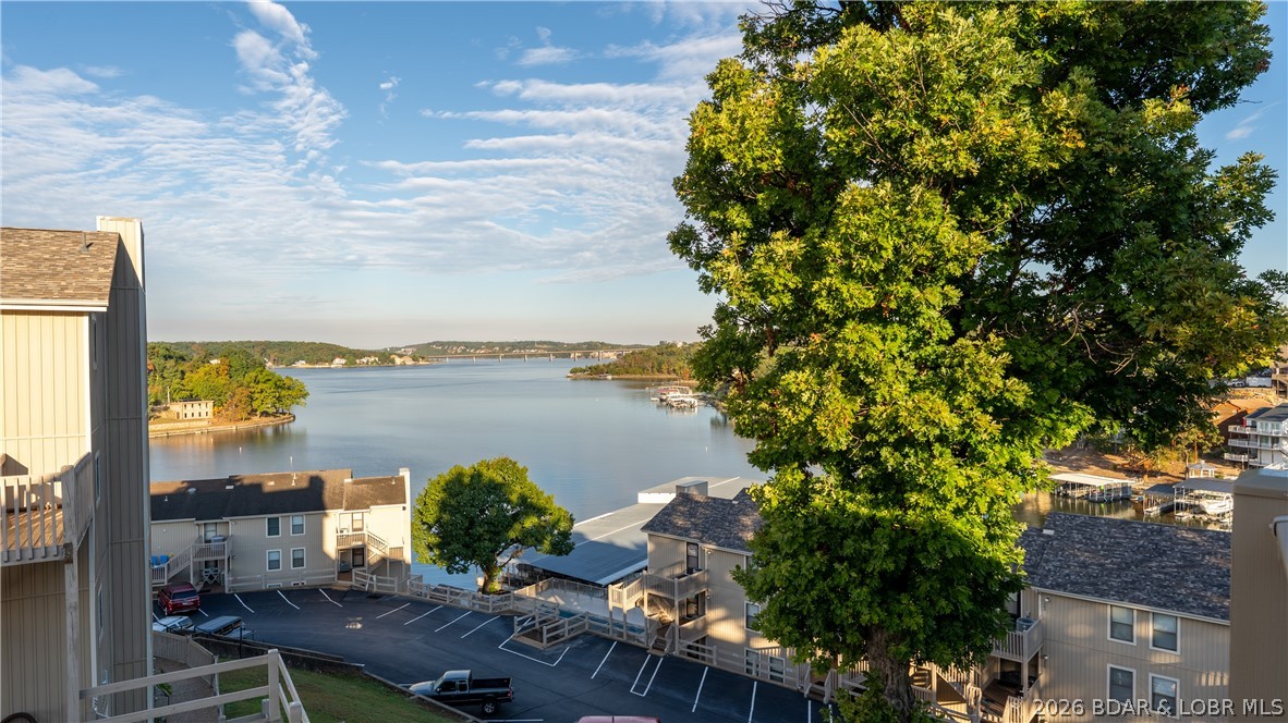 831 Indian Pointe, Osage Beach MO