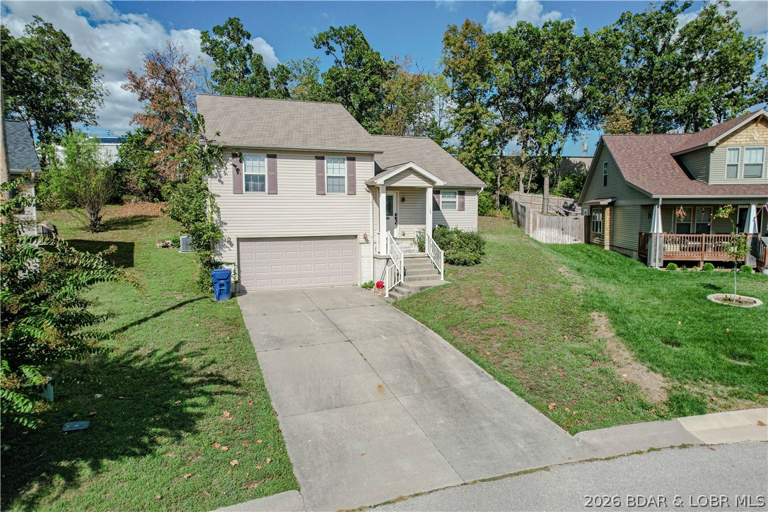 135 Primrose Lane, Camdenton MO
