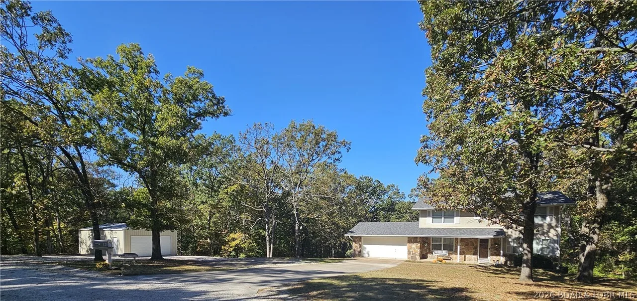 13 Wildwood Drive Eldon Missouri 4 bedroom 4 bathroom home for sale listed at $419,900
