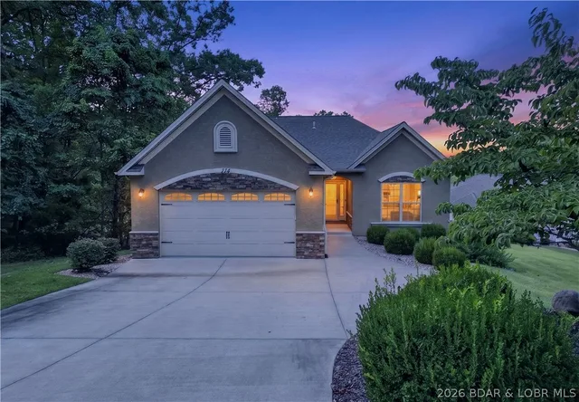 114 W. Crossfox Trail, Camdenton MO