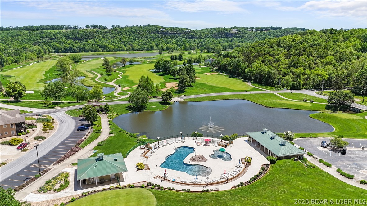 Front exterior — 403 Payne Stewart Court Lake Ozark Missouri real estate