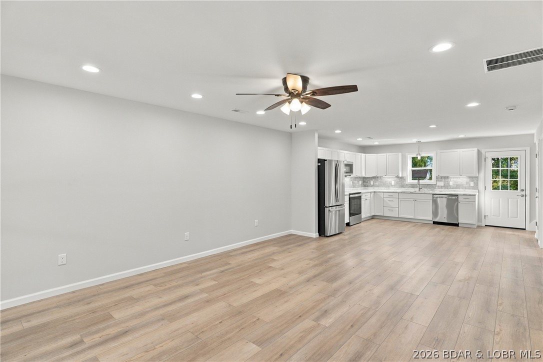 Living room — 706 Grand Avenue Eldon Missouri real estate