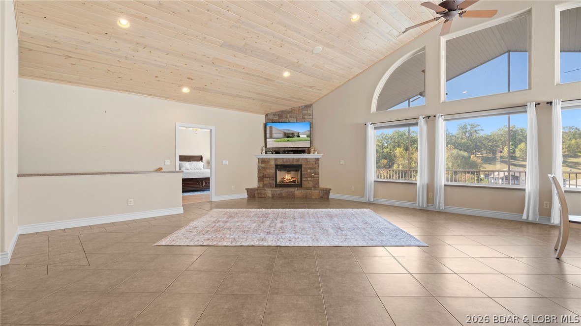 Kitchen — 873 Great Ship Street Osage Beach Missouri real estate