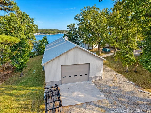 Primary bedroom — 169 Cliff Drive Sunrise Beach Missouri real estate