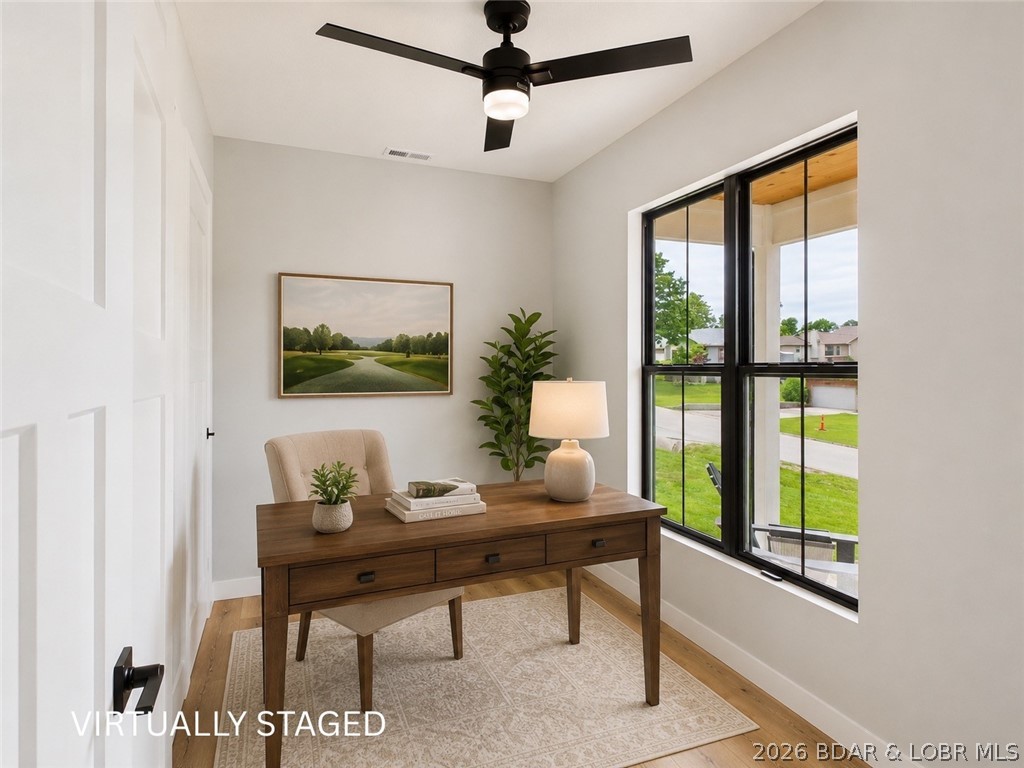 Living room — 108 Birdie Drive Gravois Mills Missouri real estate