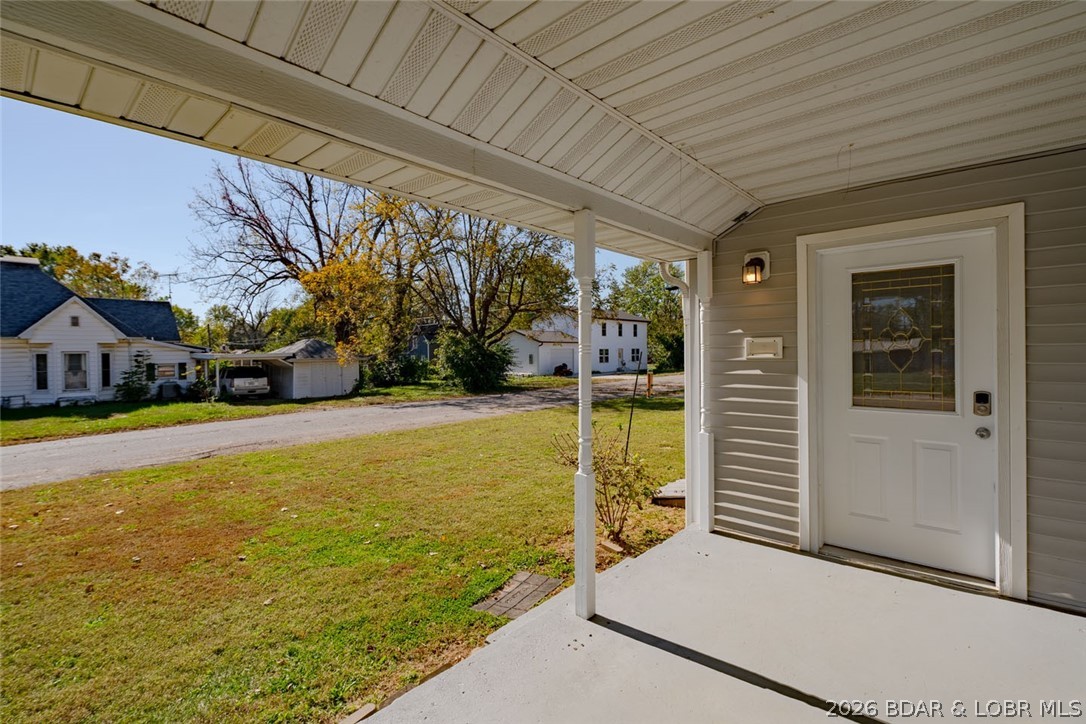 Primary bedroom — 401 North Maple Street Eldon Missouri real estate