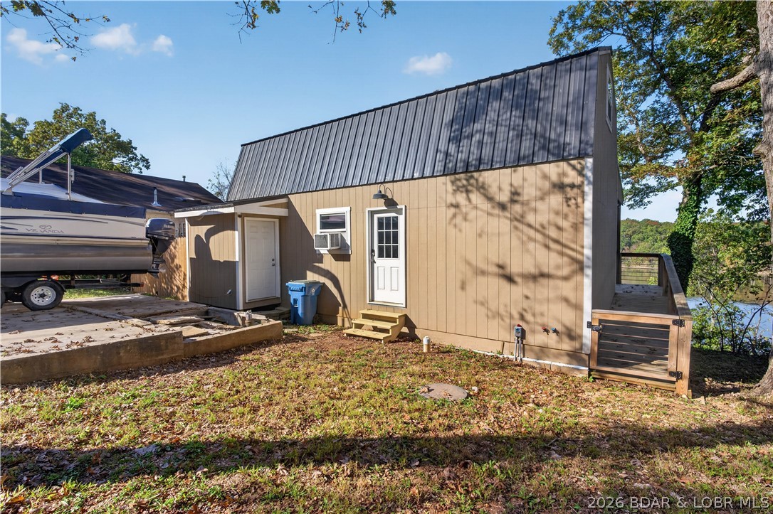 Garage — 28691 Lake Loop Lincoln Missouri real estate