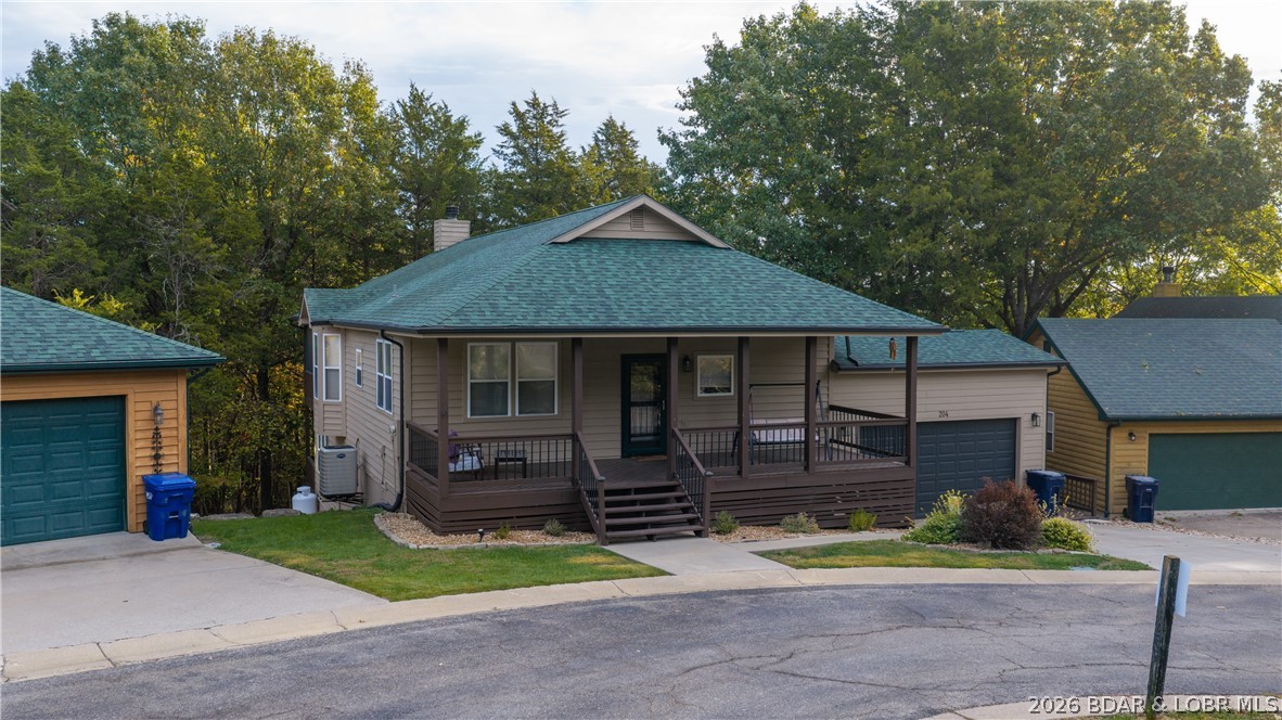 Front exterior — 204 Weiskopf Way Camdenton Missouri real estate