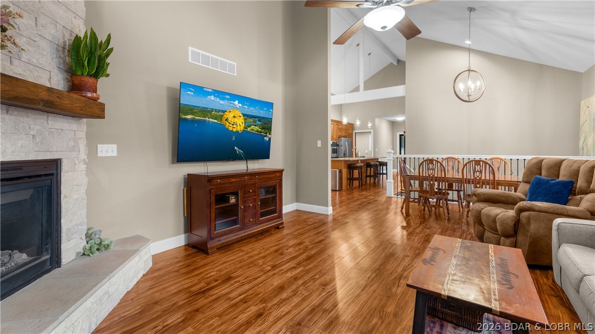 Living room — 204 Weiskopf Way Camdenton Missouri real estate