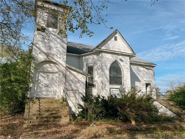 202 Maple Street, Barnett, MO