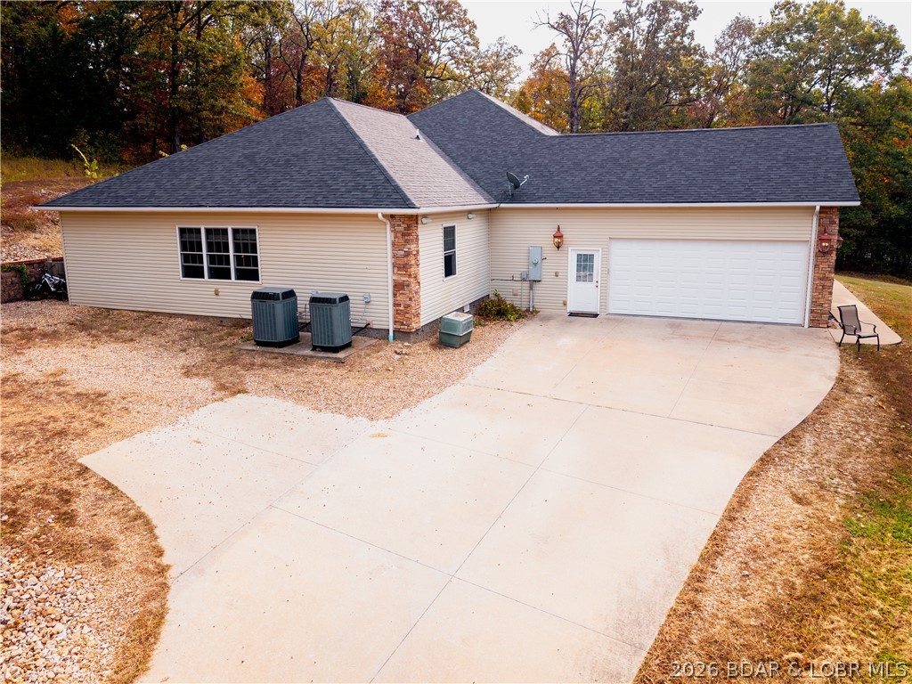 Front exterior — 47 Mockingbird Road Lake Ozark Missouri real estate