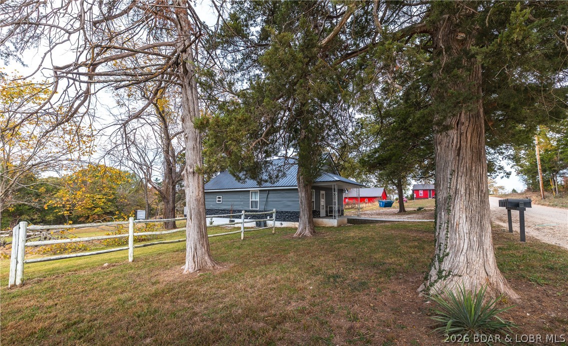 Bathroom — 47 Hittridge Road Eldon Missouri real estate