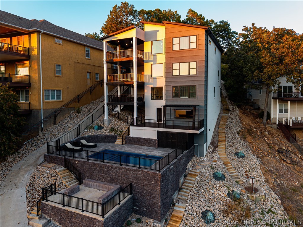 Front exterior — 186 Frudeger Road Lake Ozark Missouri real estate