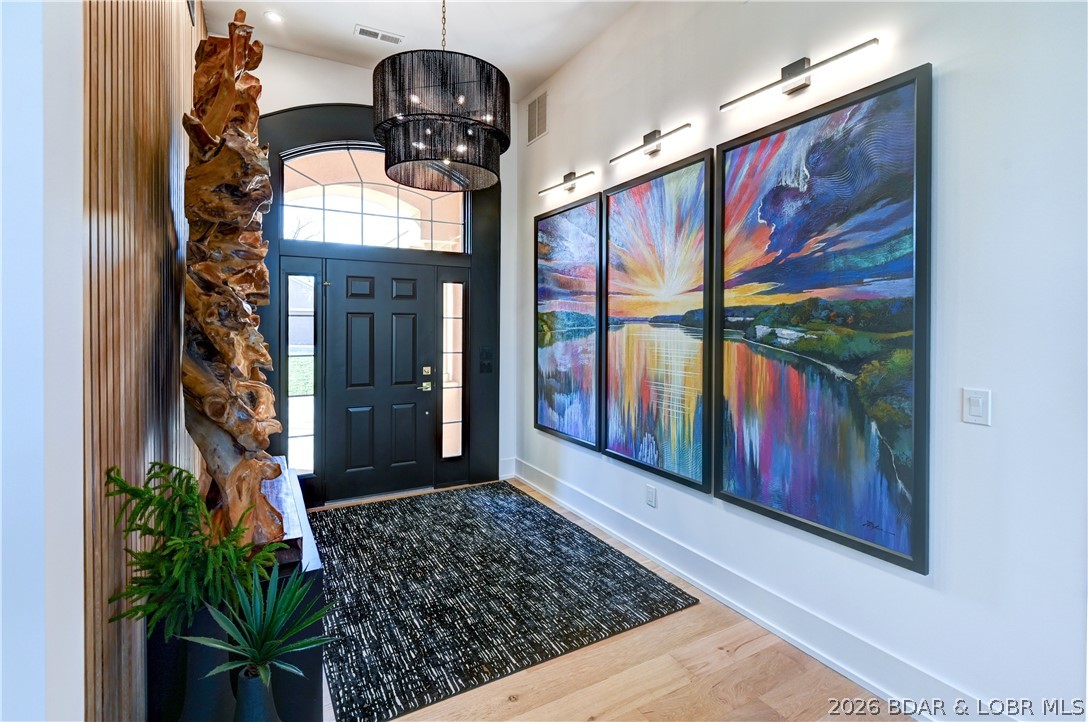 Primary bedroom — 18 Via Da Contro Drive Sunrise Beach Missouri real estate