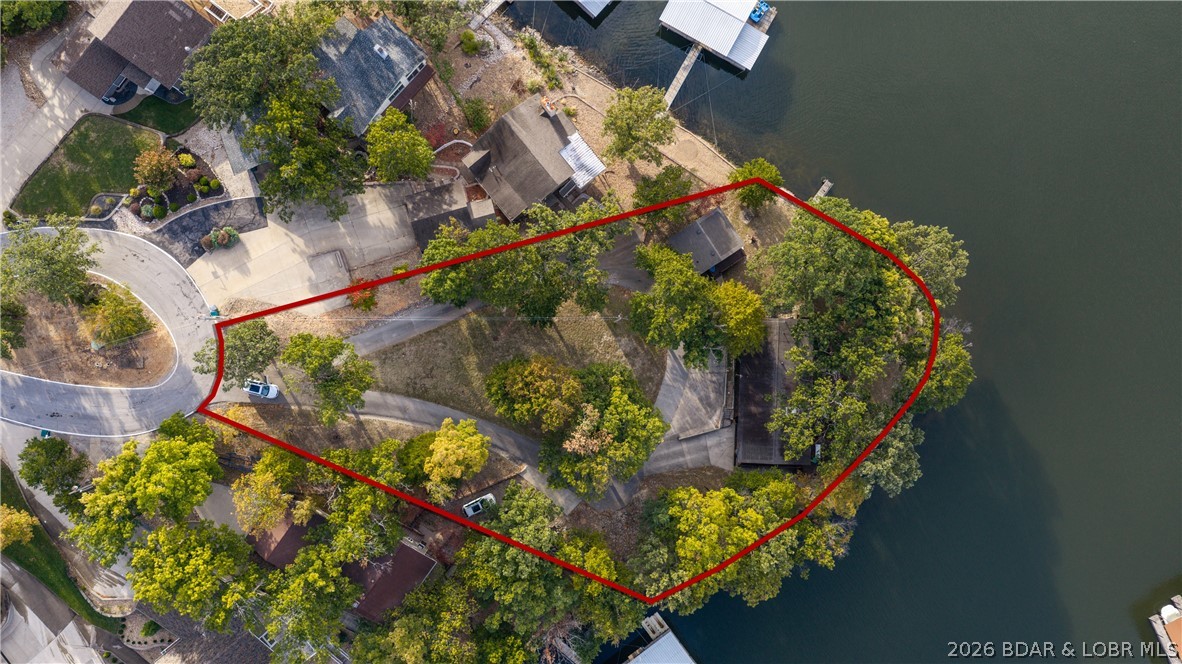 1329 Castle Court Osage Beach Missouri home for sale listed at $2,500,000