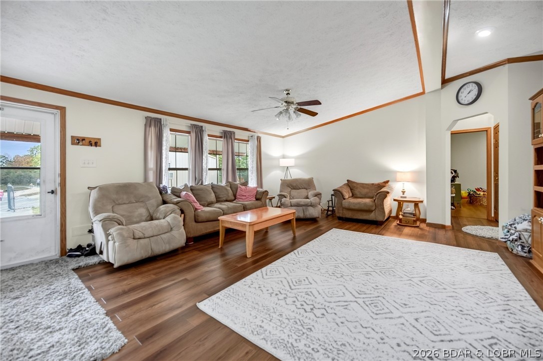 Kitchen — 1240 State Road N Macks Creek Missouri real estate