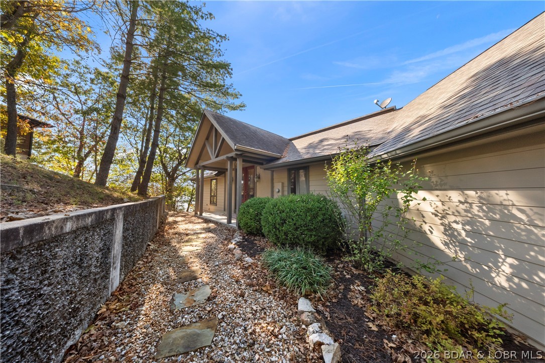 Garage — 245 Rosewood Cove Road Sunrise Beach Missouri real estate