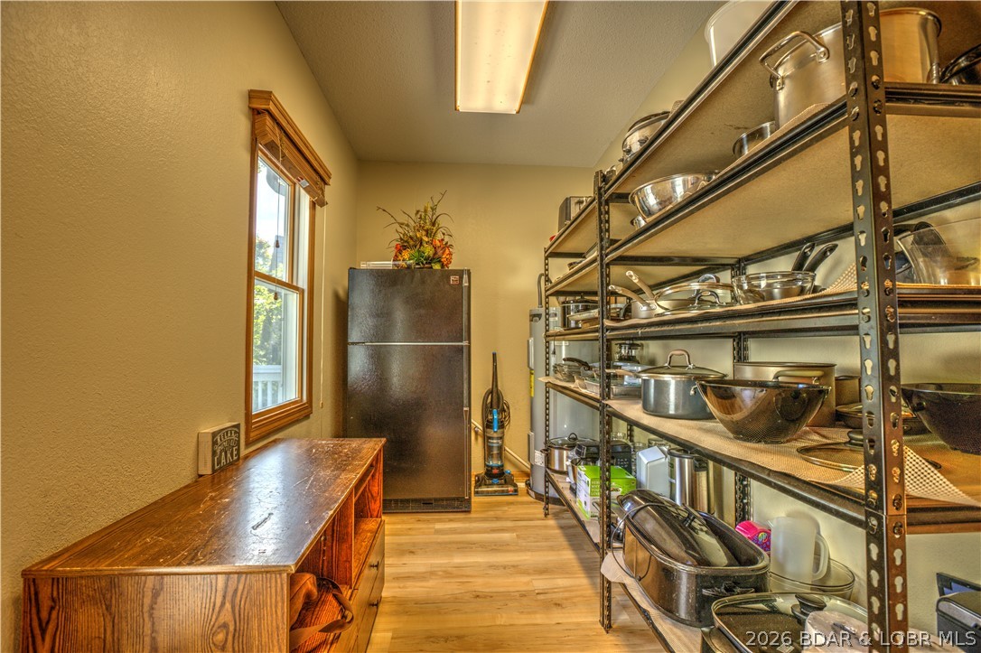 Kitchen — 2276 Big Island Drive Roach Missouri real estate