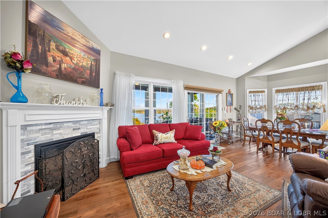 Bathroom — 23 Enclaves Lane Lake Ozark Missouri real estate