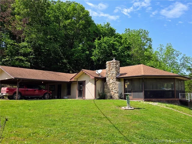 Front exterior — 33756 Lake Trail Lane Gravois Mills Missouri real estate