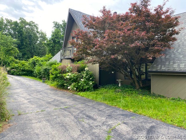 Backyard — 580 Neongwah Bend Road Camdenton Missouri real estate