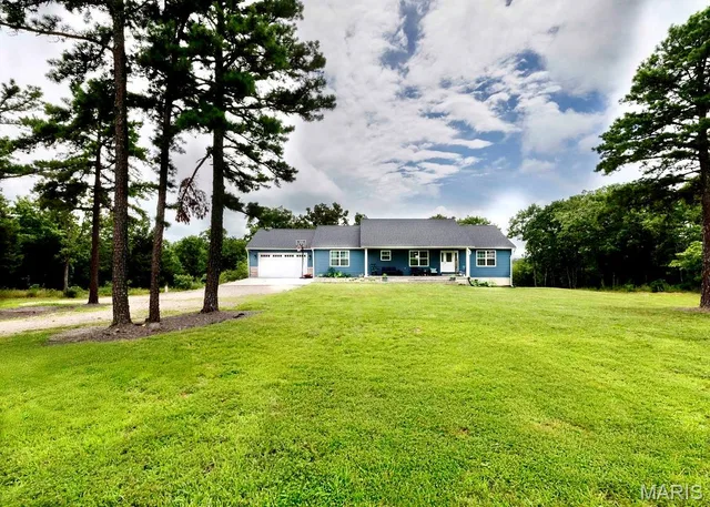 Front exterior — 386 County Road 205 Ironton Missouri real estate
