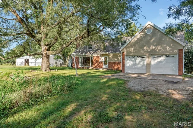 Kitchen — 64234 Highway 6 Greencastle Missouri real estate