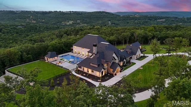 300 Ridgecrest Drive, Branson MO real estate