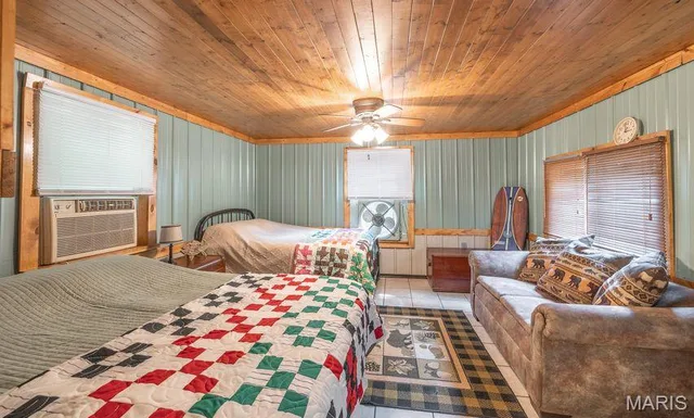 Primary bedroom — 21583 Private Drive 8496 Newburg Missouri real estate