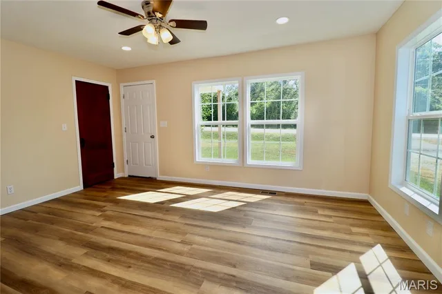 Kitchen — 1250 N Jefferson Avenue Lebanon Missouri real estate