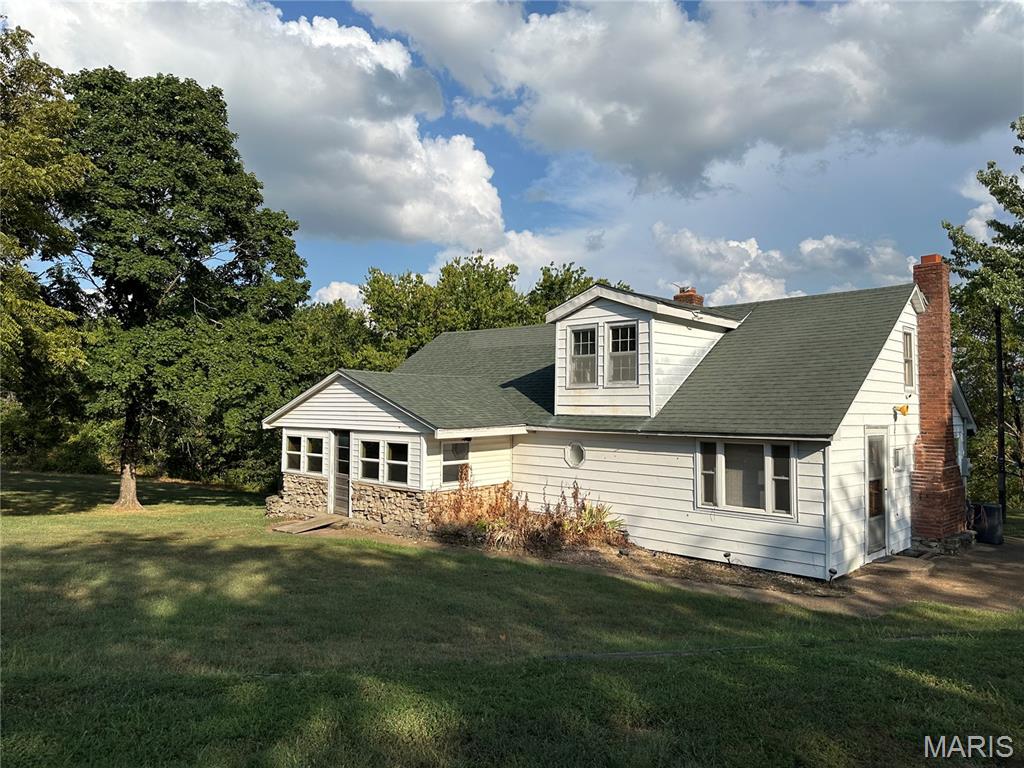 18759 Maries Road 308 Belle Missouri 4 bedroom 2 bathroom home for sale listed at $409,000