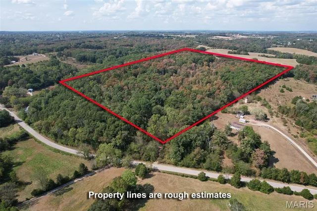 1557 Mill Hill Road, St Clair MO