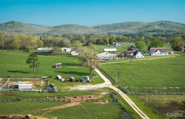 260 Kentucky Derby Lane, Arcadia MO real estate