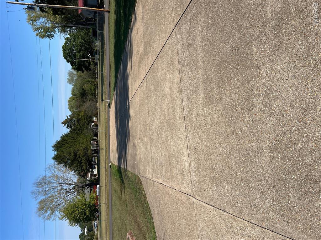 Photo 32