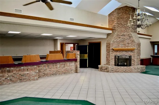 Kitchen — 406 Independence Lane Vienna Missouri real estate