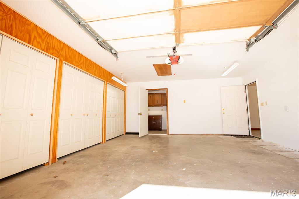 Photo 37