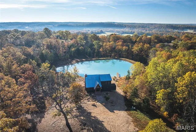 320 Cedar Ford Road, Steelville MO real estate
