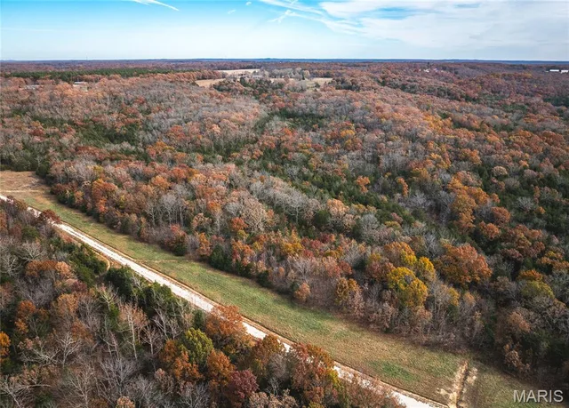 Living room — Lot #15 Private Drive 5294 Rolla Missouri real estate