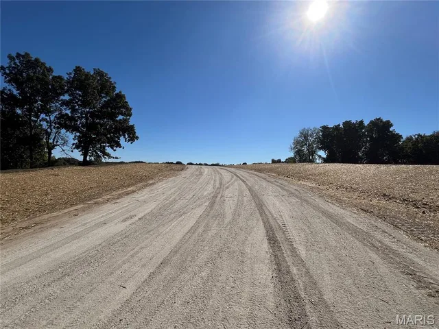 Front exterior — 23 (Lot 2) Autumn Ridge Drive Elsberry Missouri real estate
