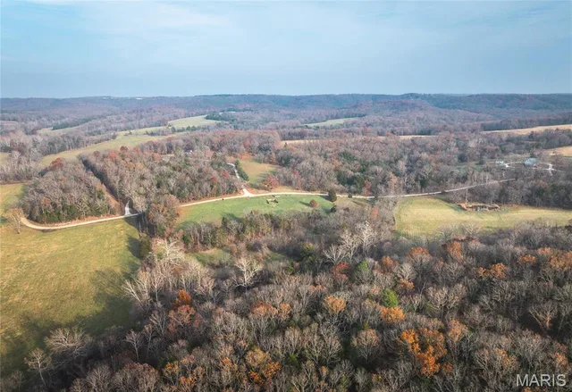 16470 Maries Road 521, Vichy MO